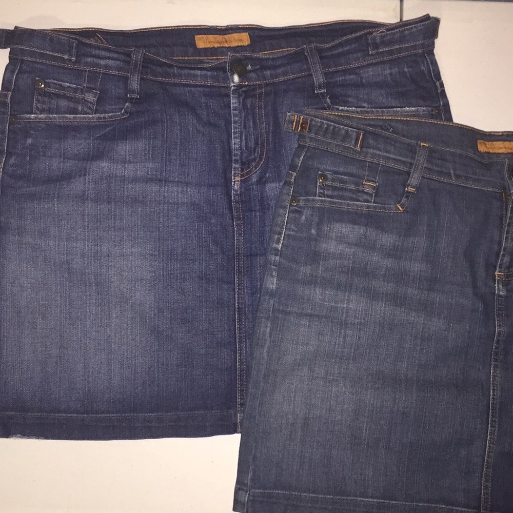 JAMES JEANS MINI SKIRTS